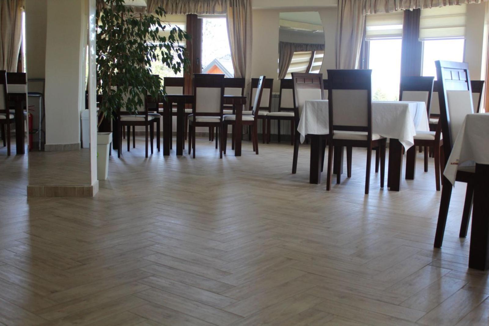 In Hotel Zlatar Ex Zlatarski Biseri Nova Varoš Екстериор снимка