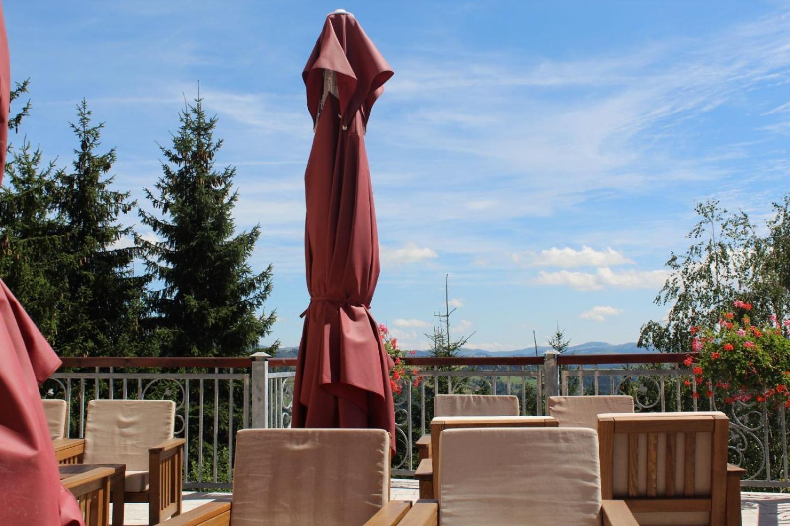 In Hotel Zlatar Ex Zlatarski Biseri Nova Varoš Екстериор снимка
