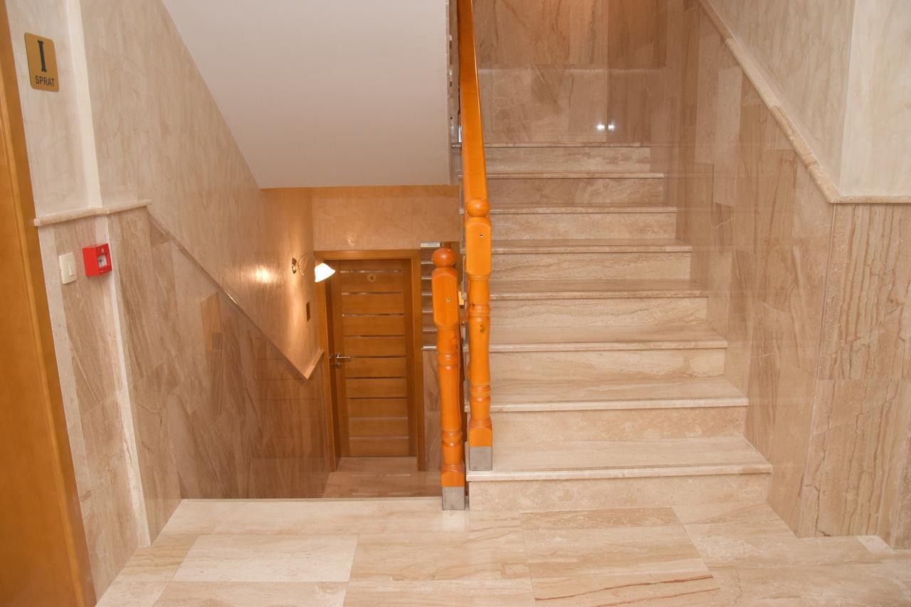 In Hotel Zlatar Ex Zlatarski Biseri Nova Varoš Екстериор снимка