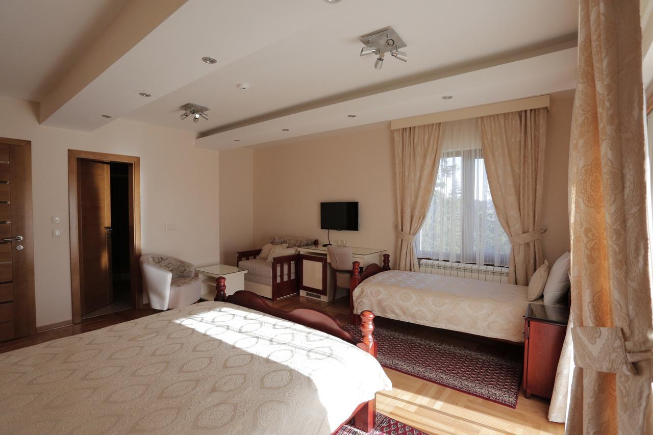 In Hotel Zlatar Ex Zlatarski Biseri Nova Varoš Екстериор снимка